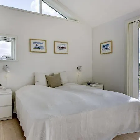 Helledievej 89 Beautiful For 8 People בית נופש